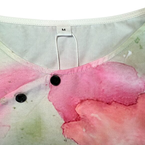 NWT Watercolor Floral Print Top – Short Sleeve - Picture 2 of 3